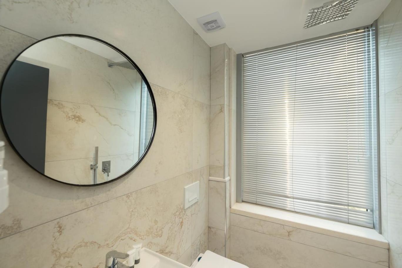 Aglon Twin'S Hotel Влёра Номер фото
